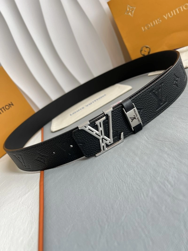 Louis Vuitton Belts Breathable 299545