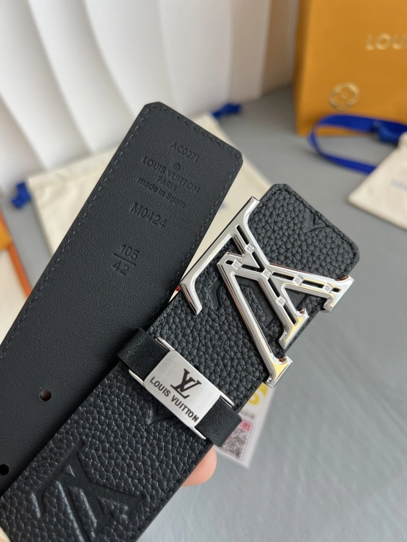 Louis Vuitton Belts Breathable 299545