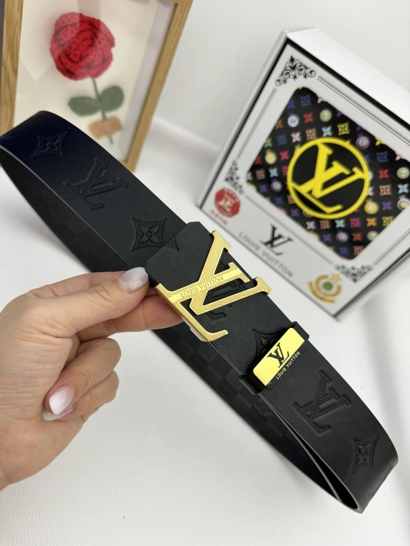 Louis Vuitton Belts Trendsetting 299523