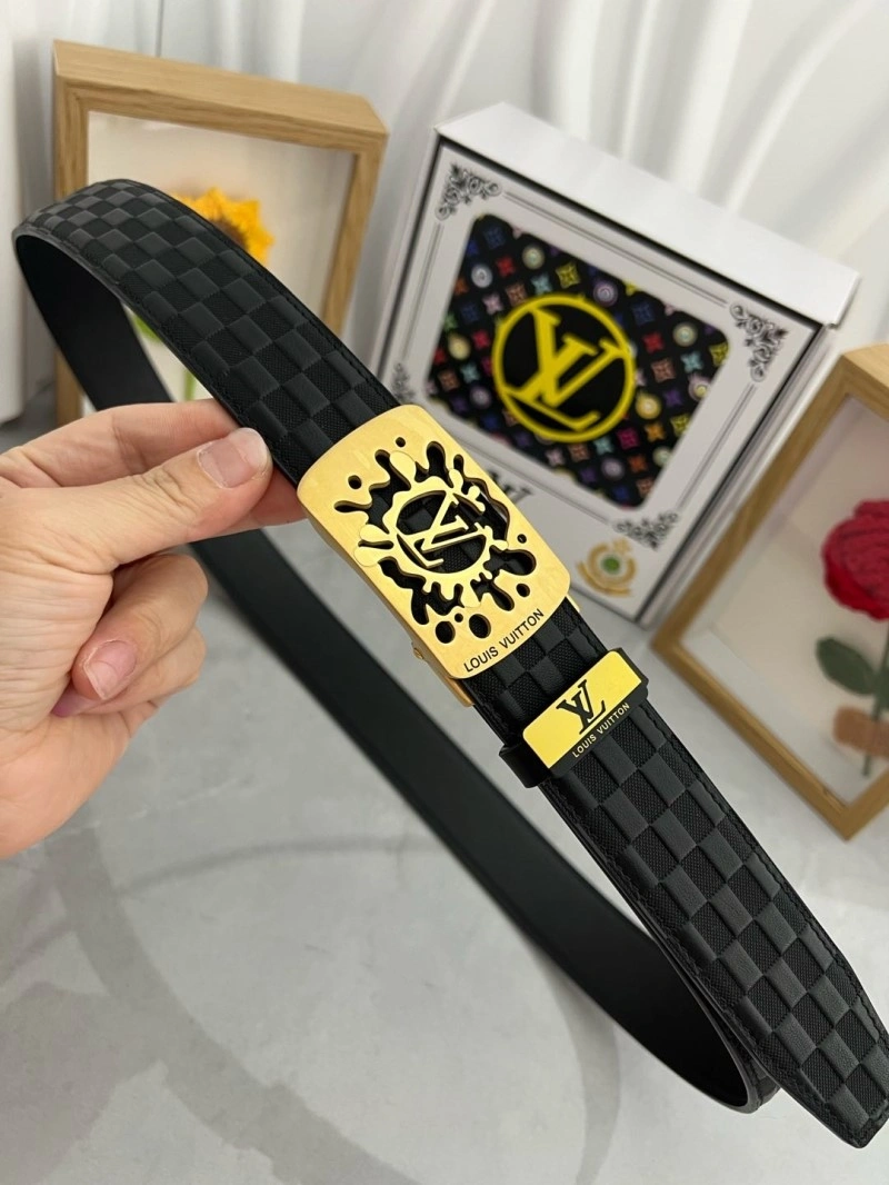 Louis Vuitton Belts Versatile 299530