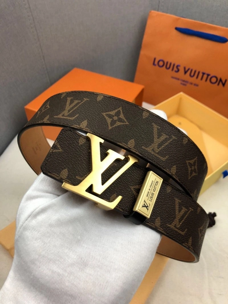Sporty Louis Vuitton Belts 299475