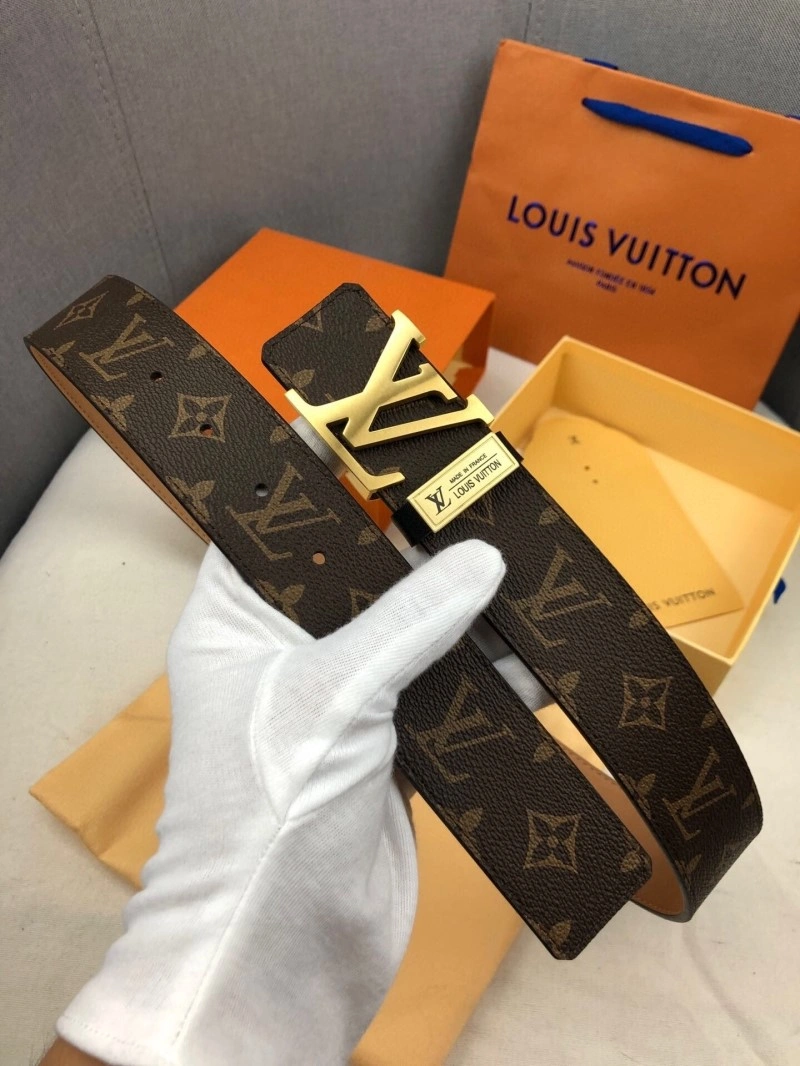 Sporty Louis Vuitton Belts 299475