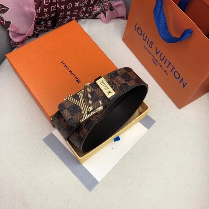 Compact Louis Vuitton Belts 299484
