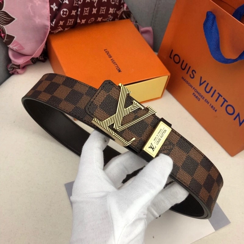 Compact Louis Vuitton Belts 299484