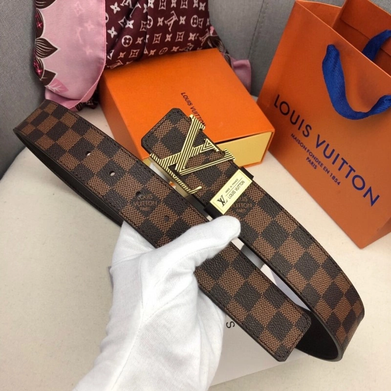 Compact Louis Vuitton Belts 299484