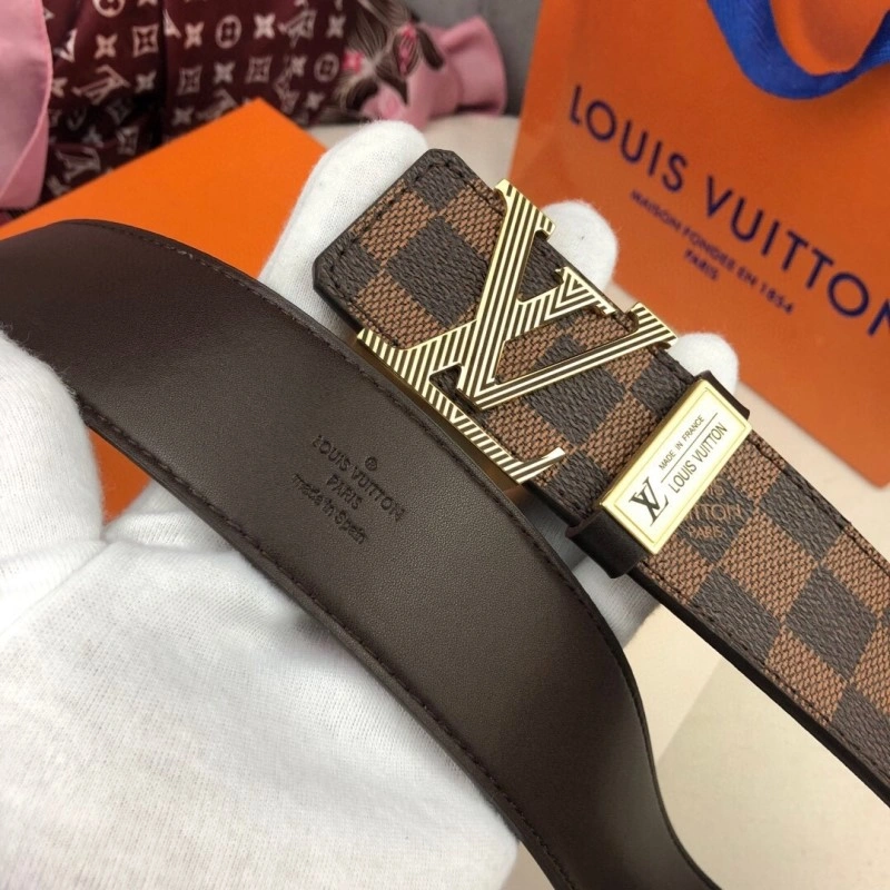 Compact Louis Vuitton Belts 299484