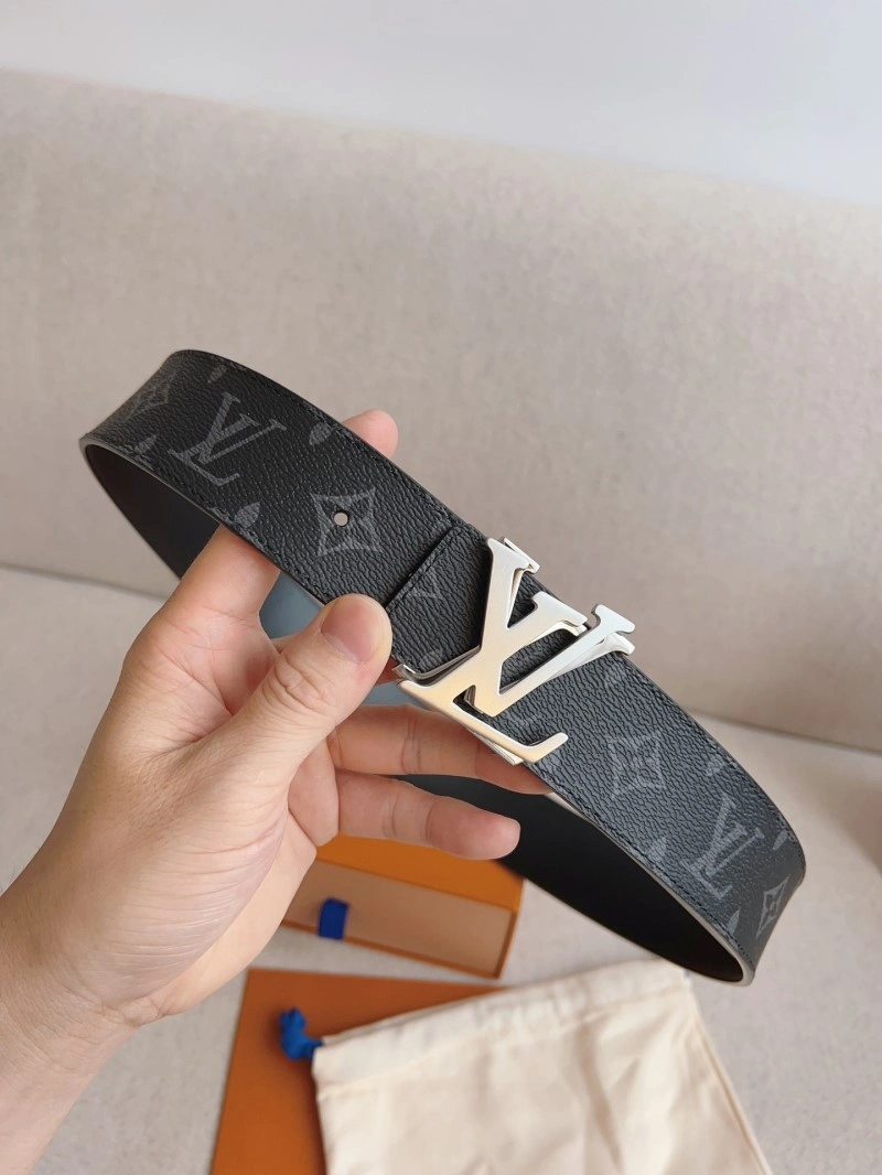ZipUp Louis Vuitton Belts 299471