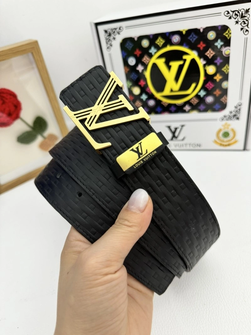 NewStyle Louis Vuitton Belts 299437