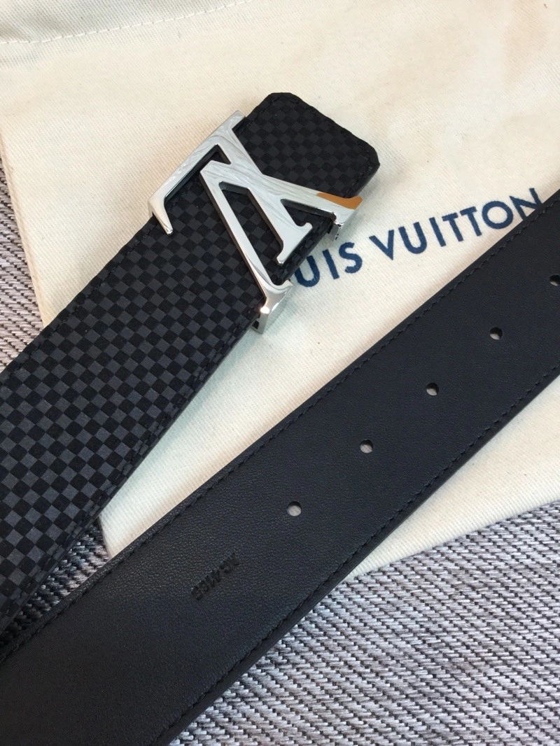 EasyCare Louis Vuitton Belts 299454