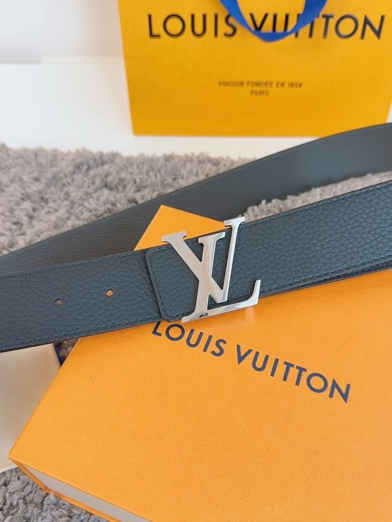 Trendsetting Louis Vuitton Belts 299432