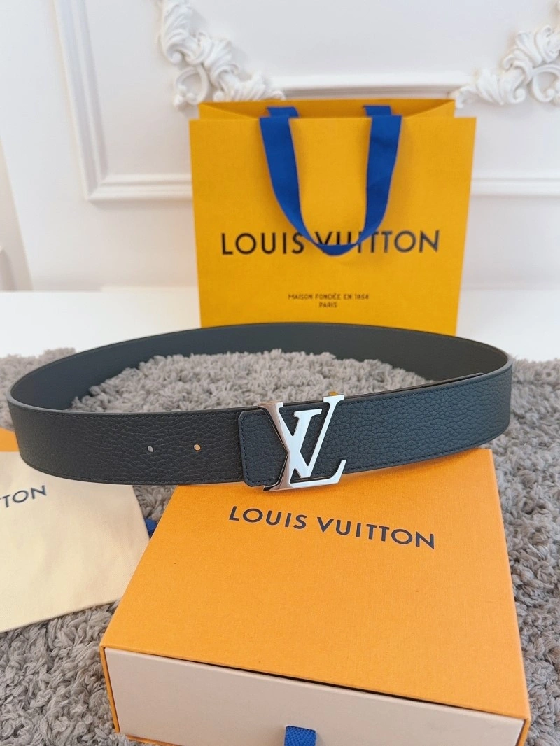 Trendsetting Louis Vuitton Belts 299432