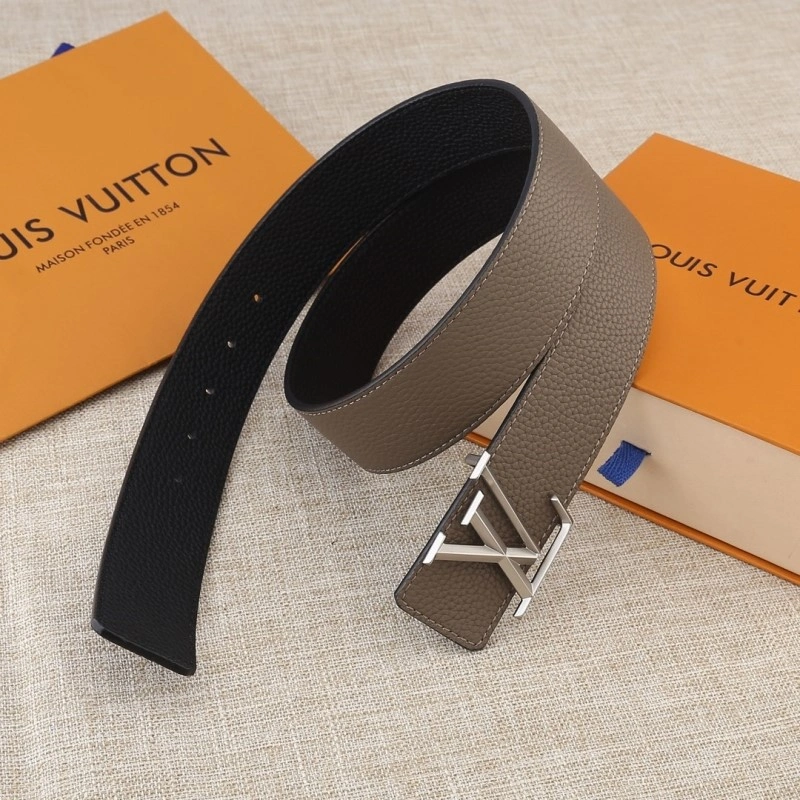 Unique Louis Vuitton Belts 299399