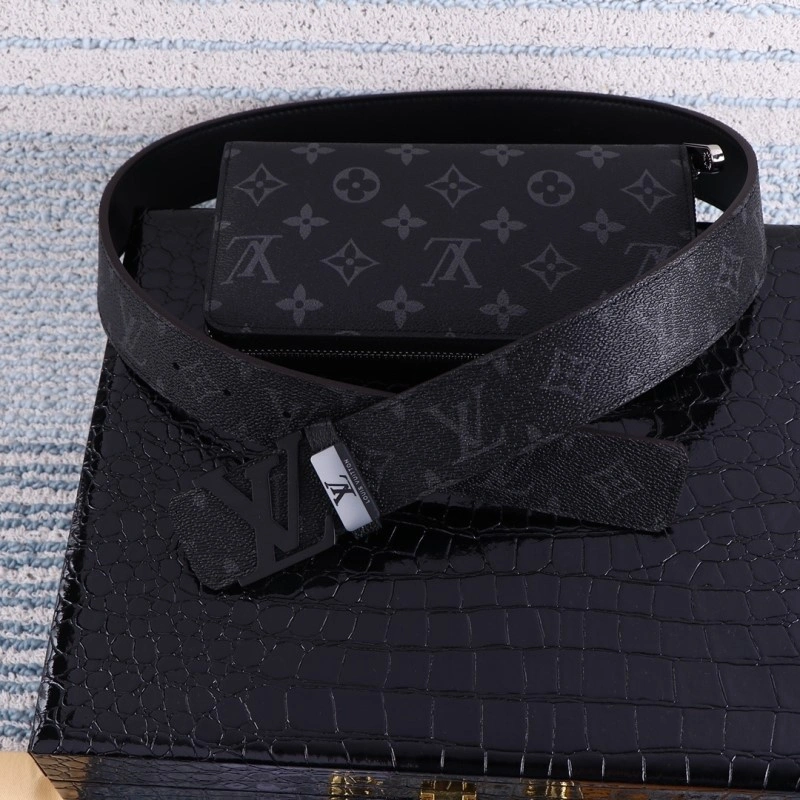 TechFriendly Louis Vuitton Belts 299408