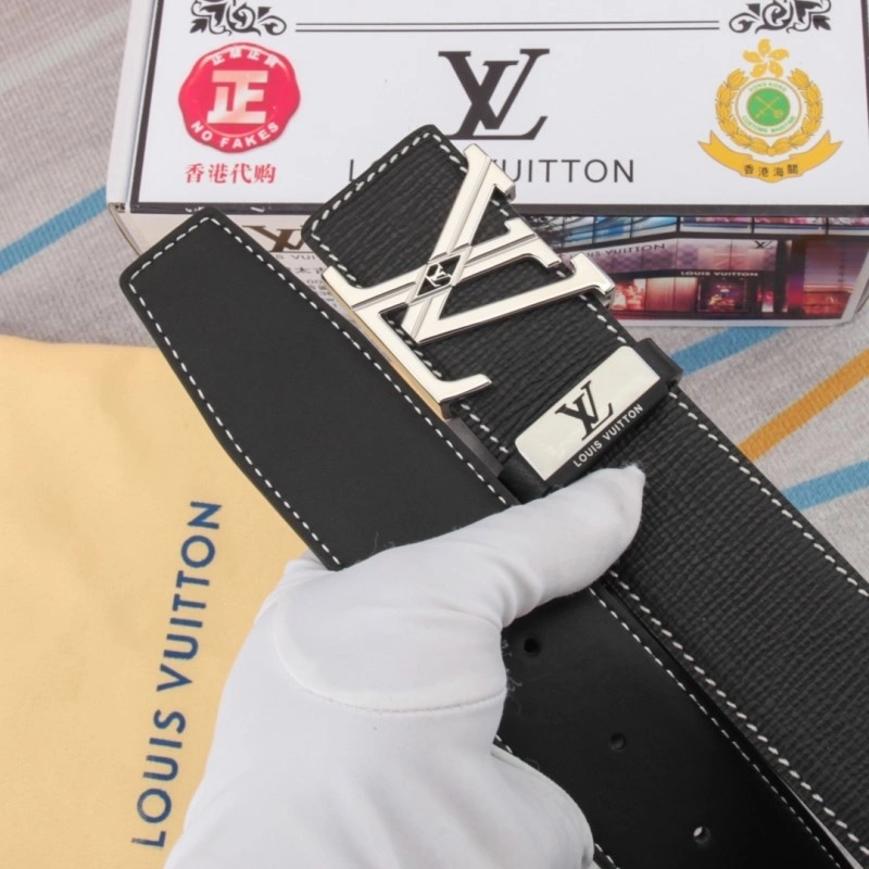 Functional Louis Vuitton Belts 299405