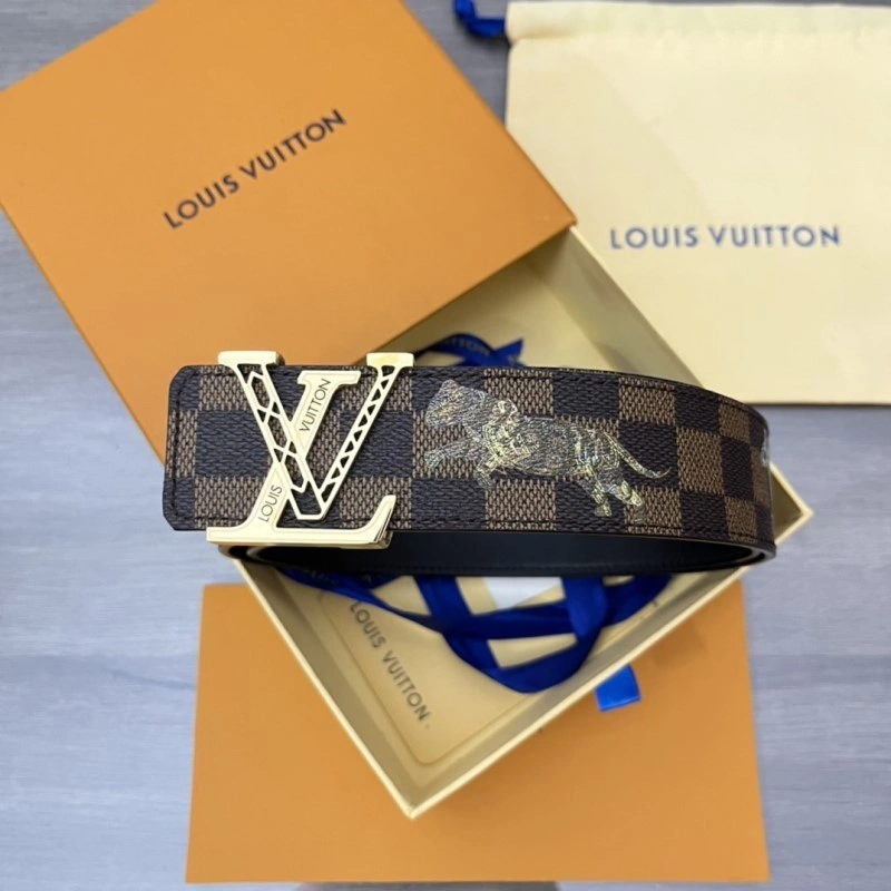 Functional Louis Vuitton Belts 299390