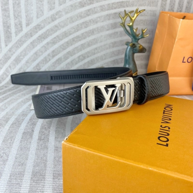 Elegant Louis Vuitton Belts 299372