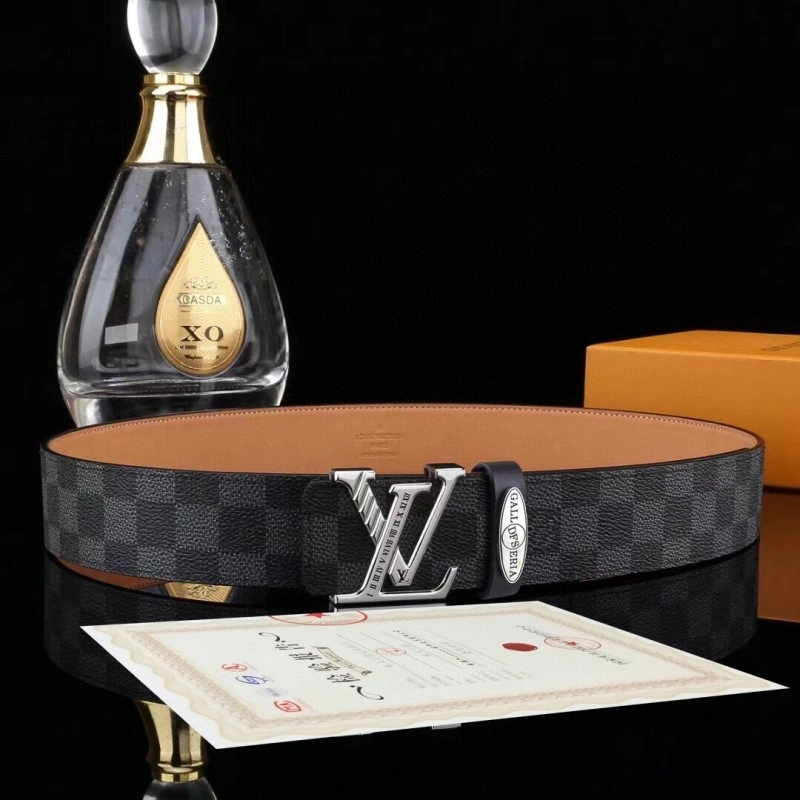 Louis Vuitton Belts Durable 299378