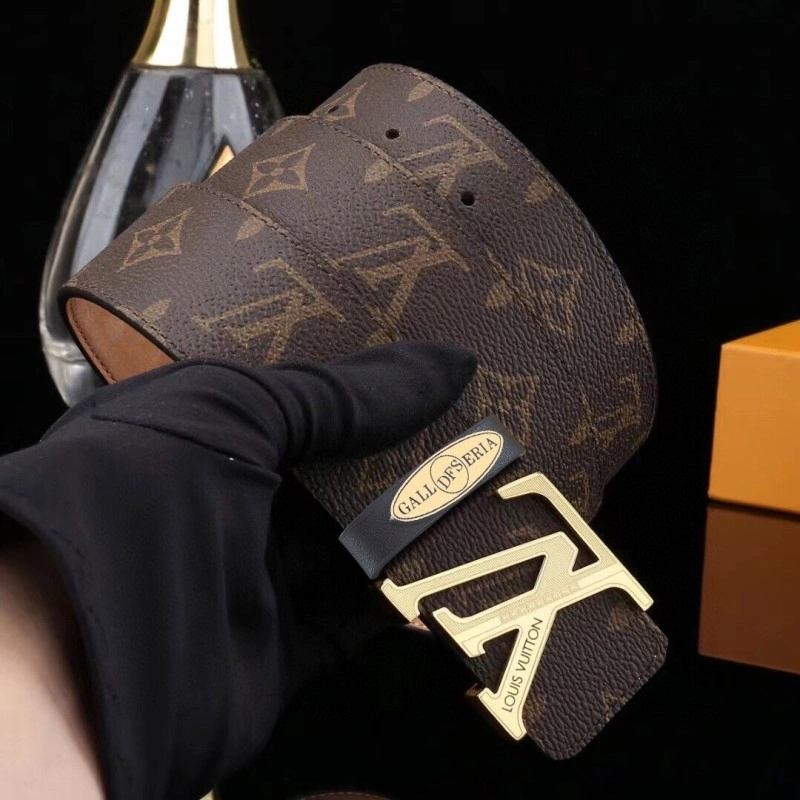 Soft Louis Vuitton Belts 299379
