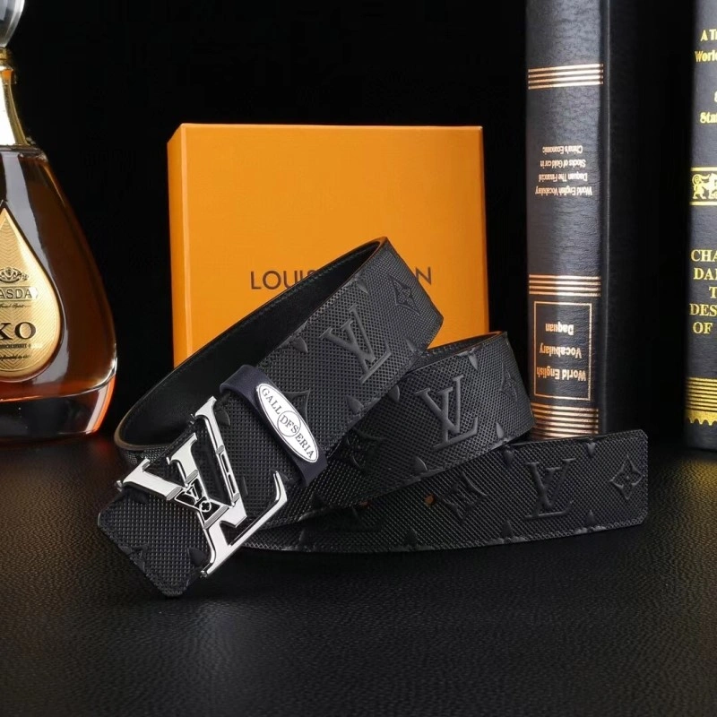 Louis Vuitton Belts OnTrend 299380