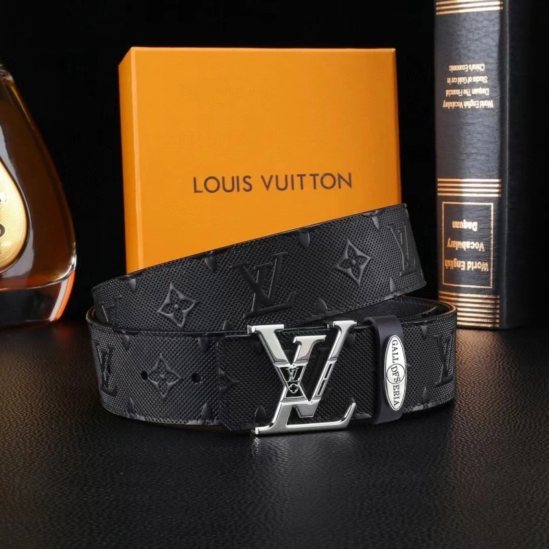 Louis Vuitton Belts OnTrend 299380