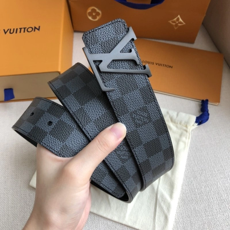 TechFriendly Louis Vuitton Belts 299320