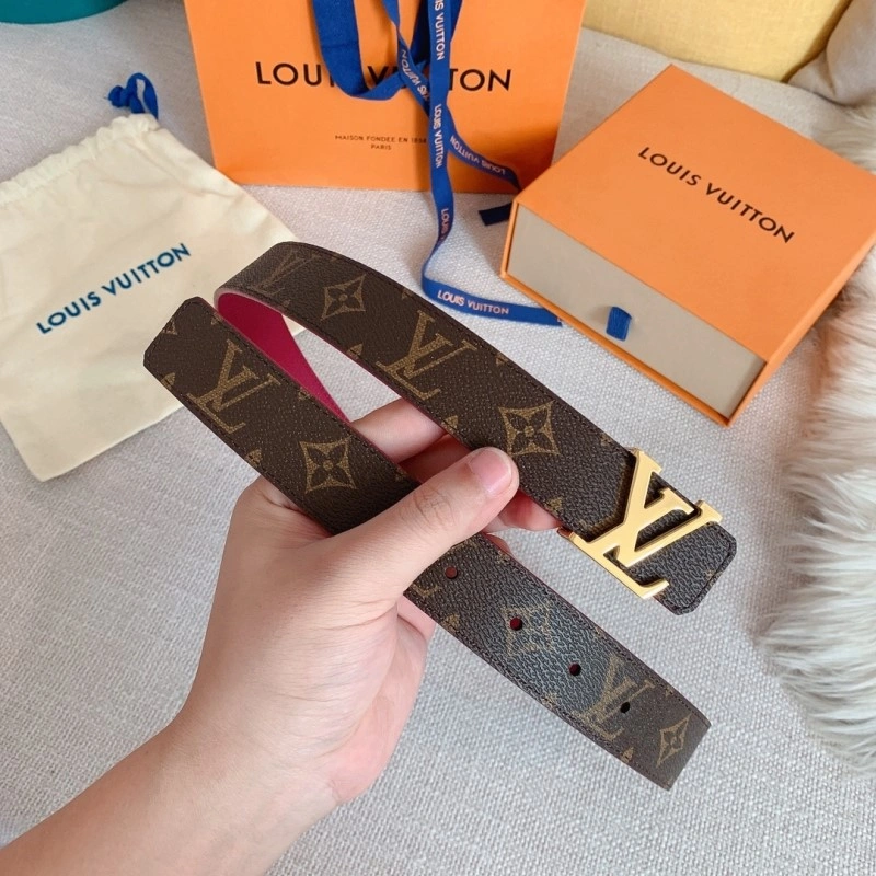 Versatile Louis Vuitton Belts 299341
