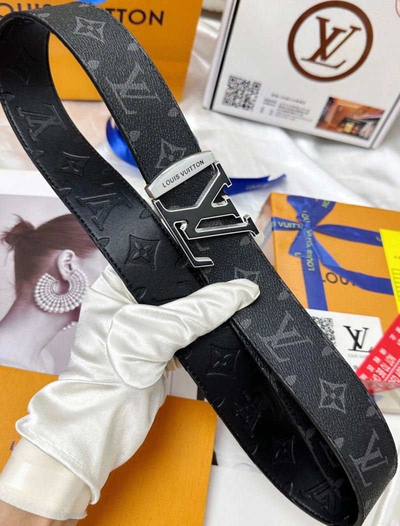 Louis Vuitton Belts Breathable 299326