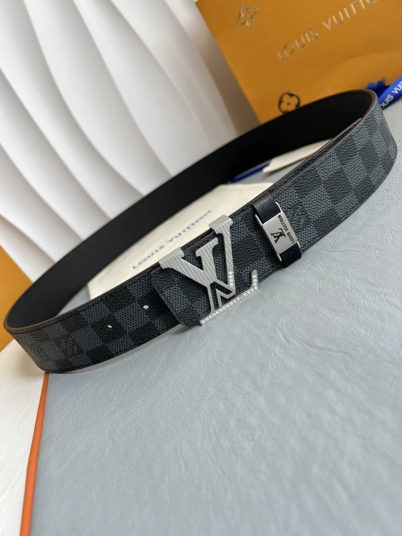 ZipUp Louis Vuitton Belts 298949
