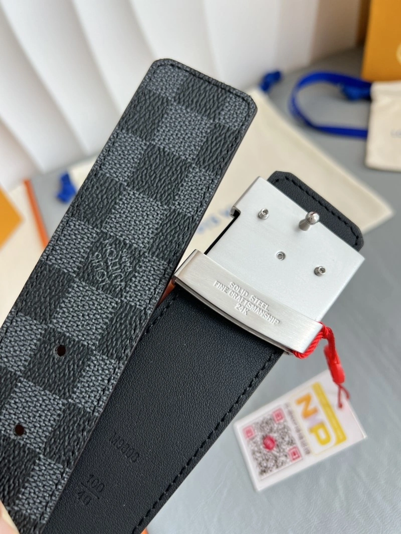 ZipUp Louis Vuitton Belts 298949