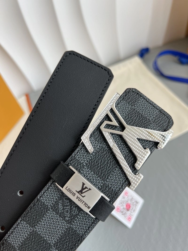 ZipUp Louis Vuitton Belts 298949