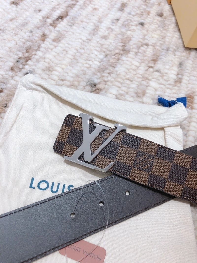UrbanChic Louis Vuitton Belts 298923