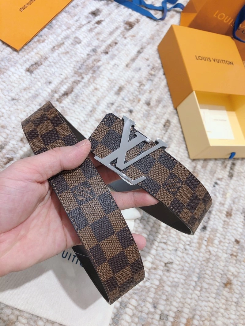 UrbanChic Louis Vuitton Belts 298923