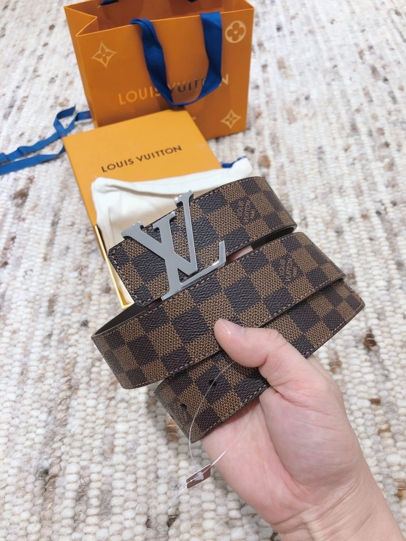 UrbanChic Louis Vuitton Belts 298923