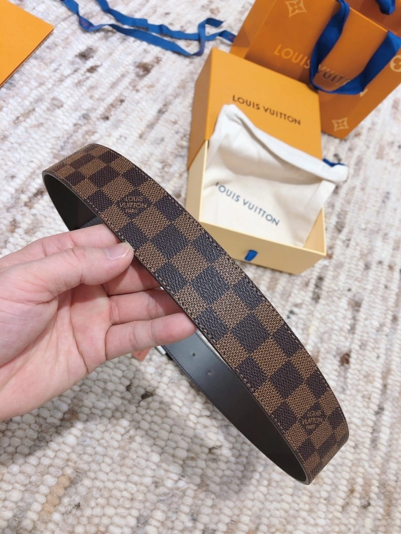 UrbanChic Louis Vuitton Belts 298923