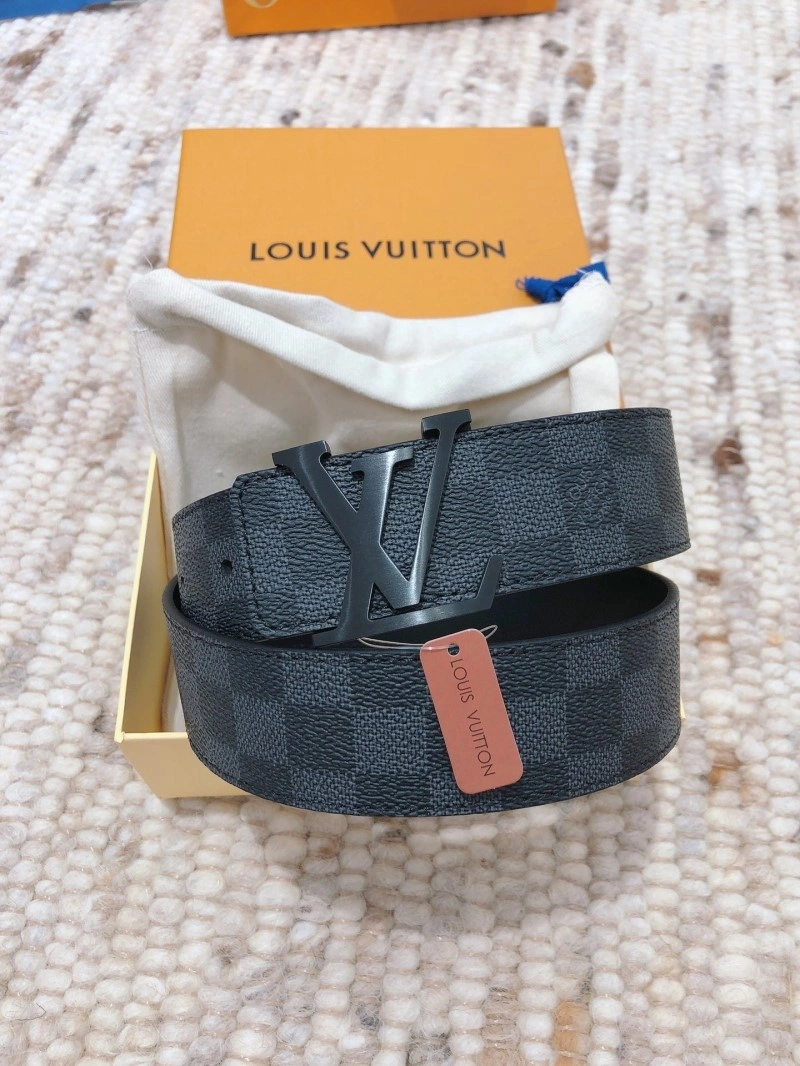 Louis Vuitton Belts Breathable 298930