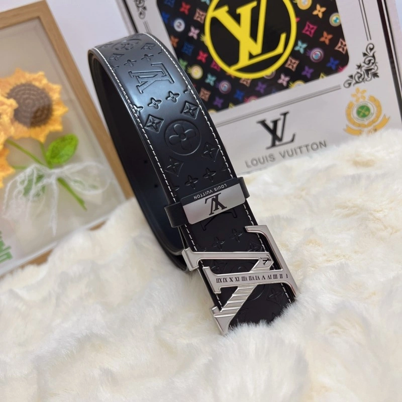 Louis Vuitton Belts UrbanChic 298910