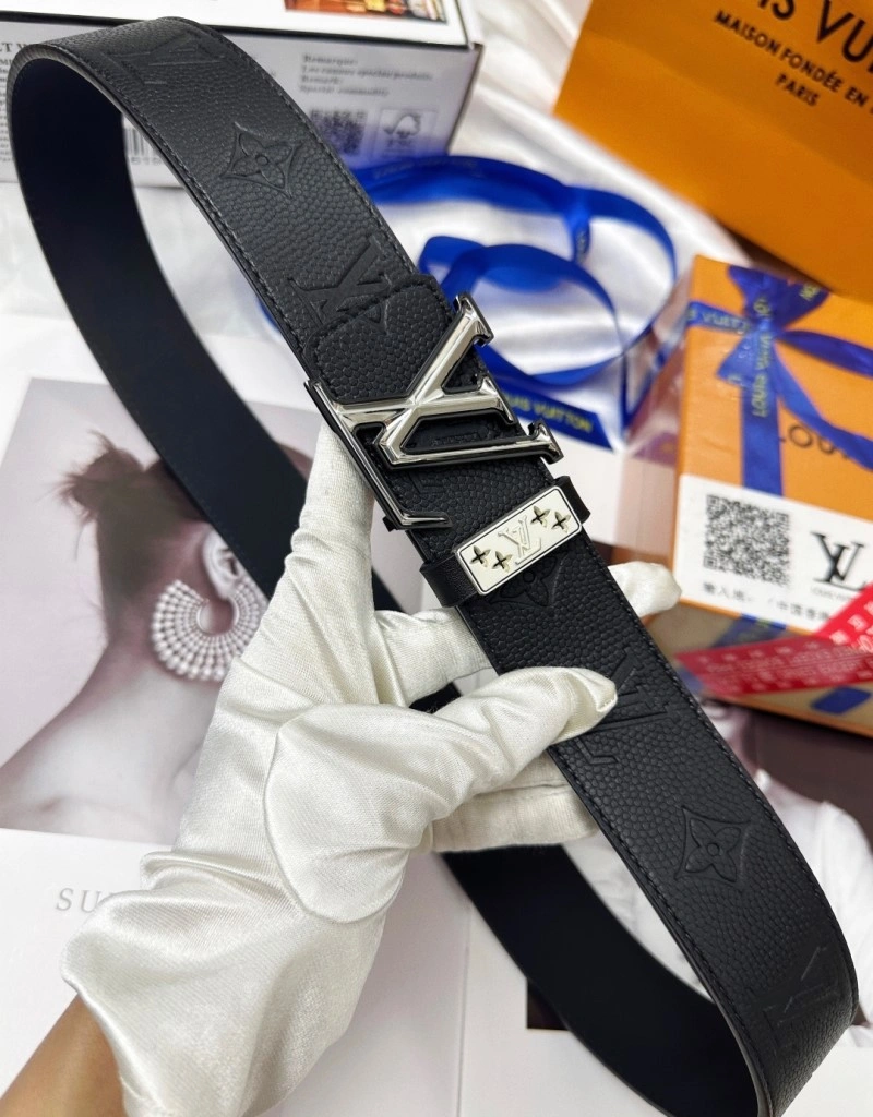 Contemporary Louis Vuitton Belts 298891
