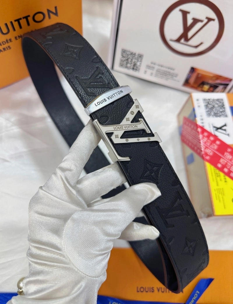 Louis Vuitton Belts Durable 298874