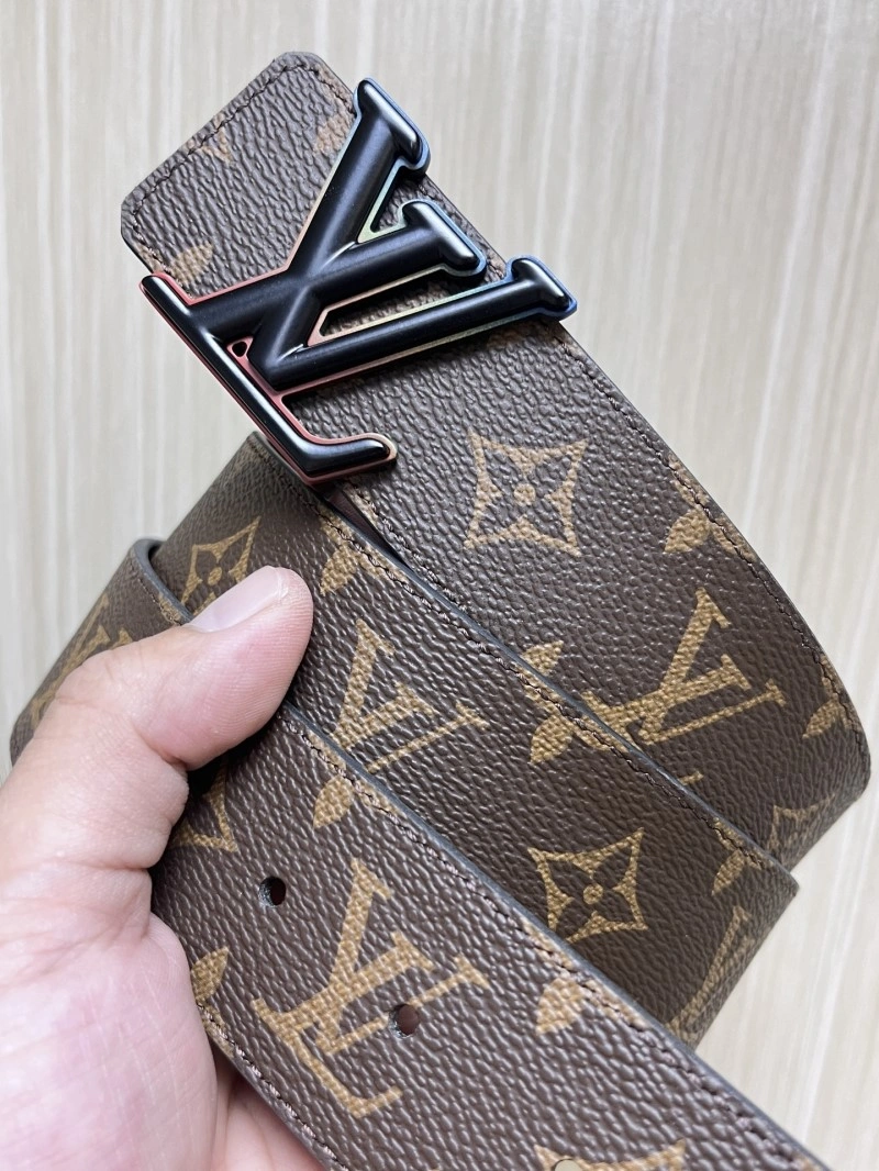 Colorful Louis Vuitton Belts 298887