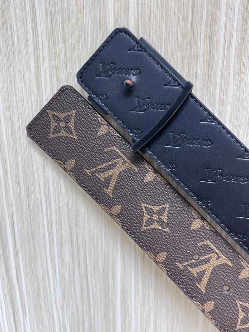 Colorful Louis Vuitton Belts 298887