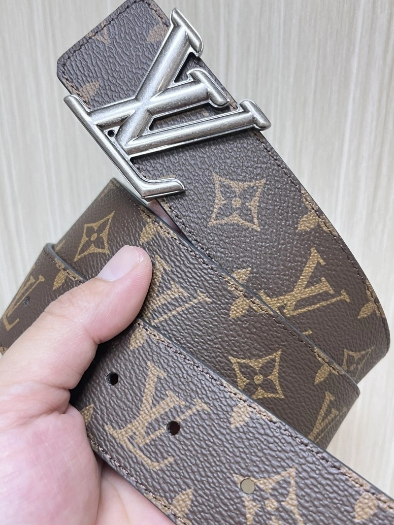 Tailored Louis Vuitton Belts 298871
