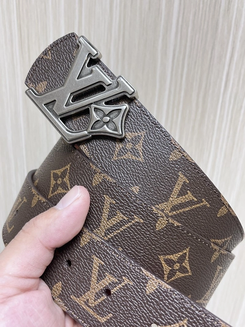 Louis Vuitton Belts Compact 298837