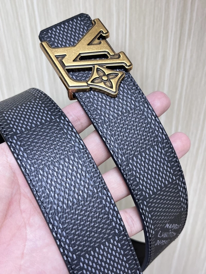 Louis Vuitton Belts Durable 298851
