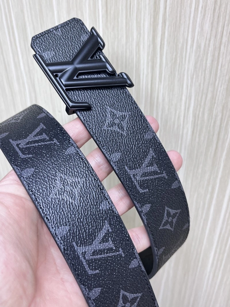 Seasonal Louis Vuitton Belts 298834
