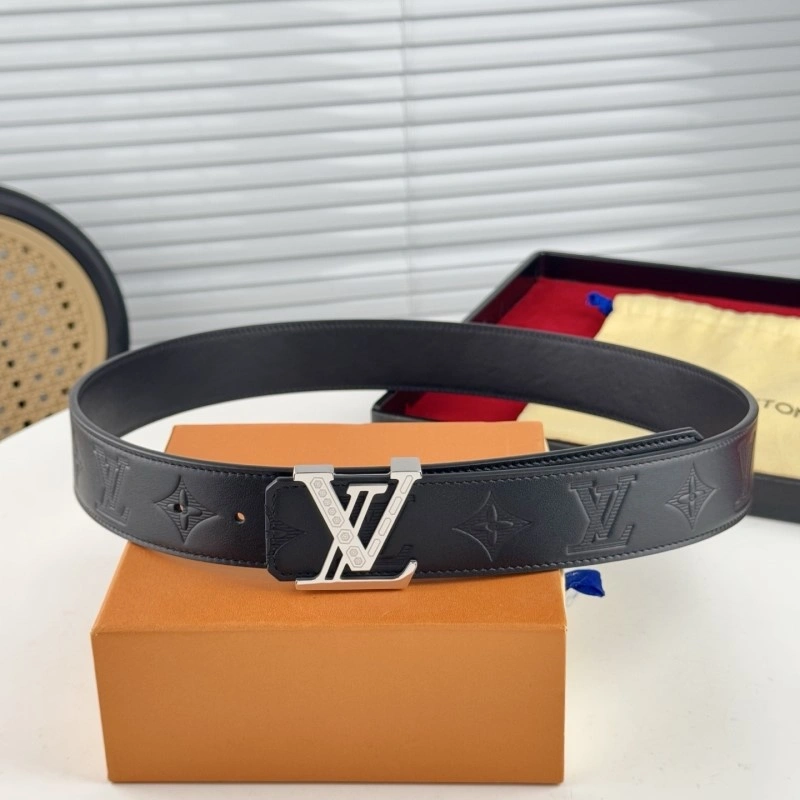 Chic Louis Vuitton Belts 298806