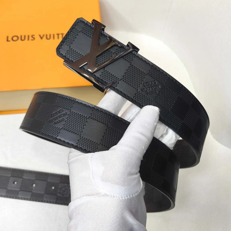 Effortless Louis Vuitton Belts 298792