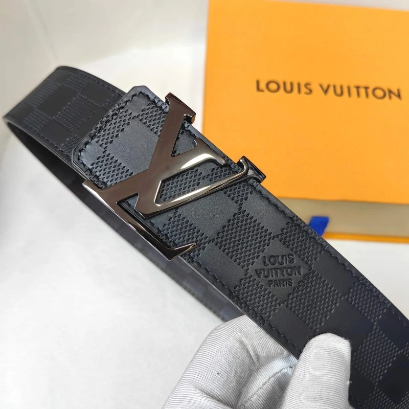 Effortless Louis Vuitton Belts 298792