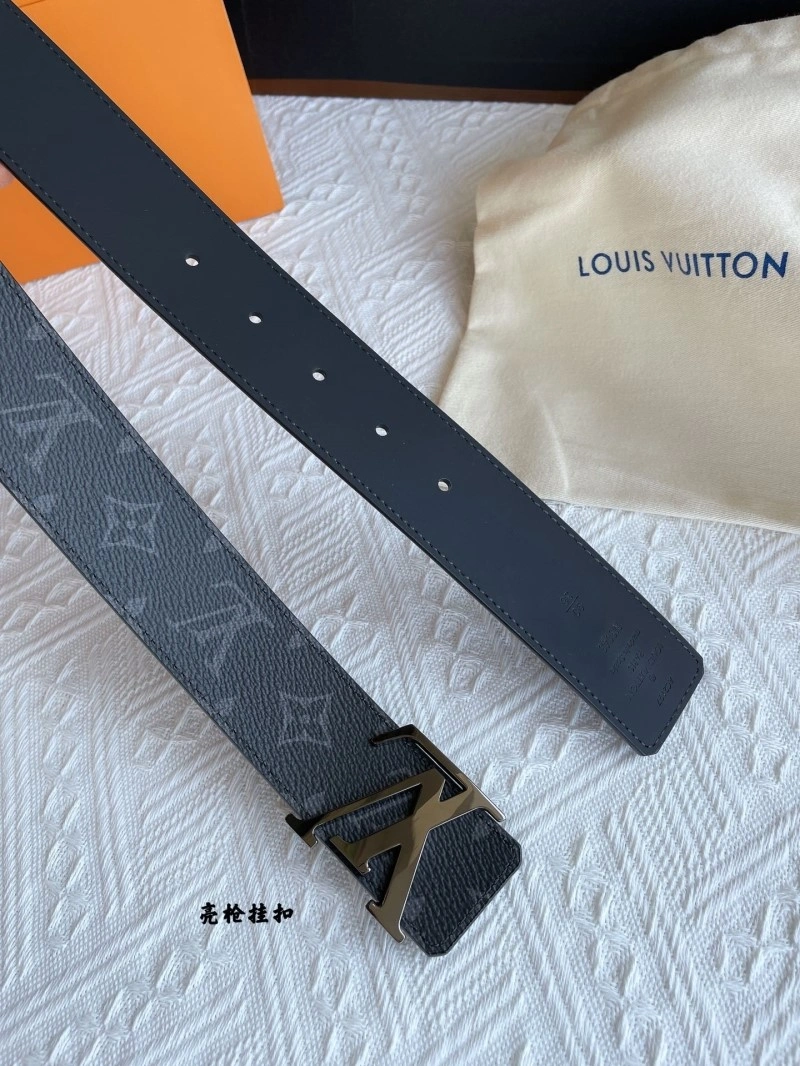 Vibrant Louis Vuitton Belts 298757