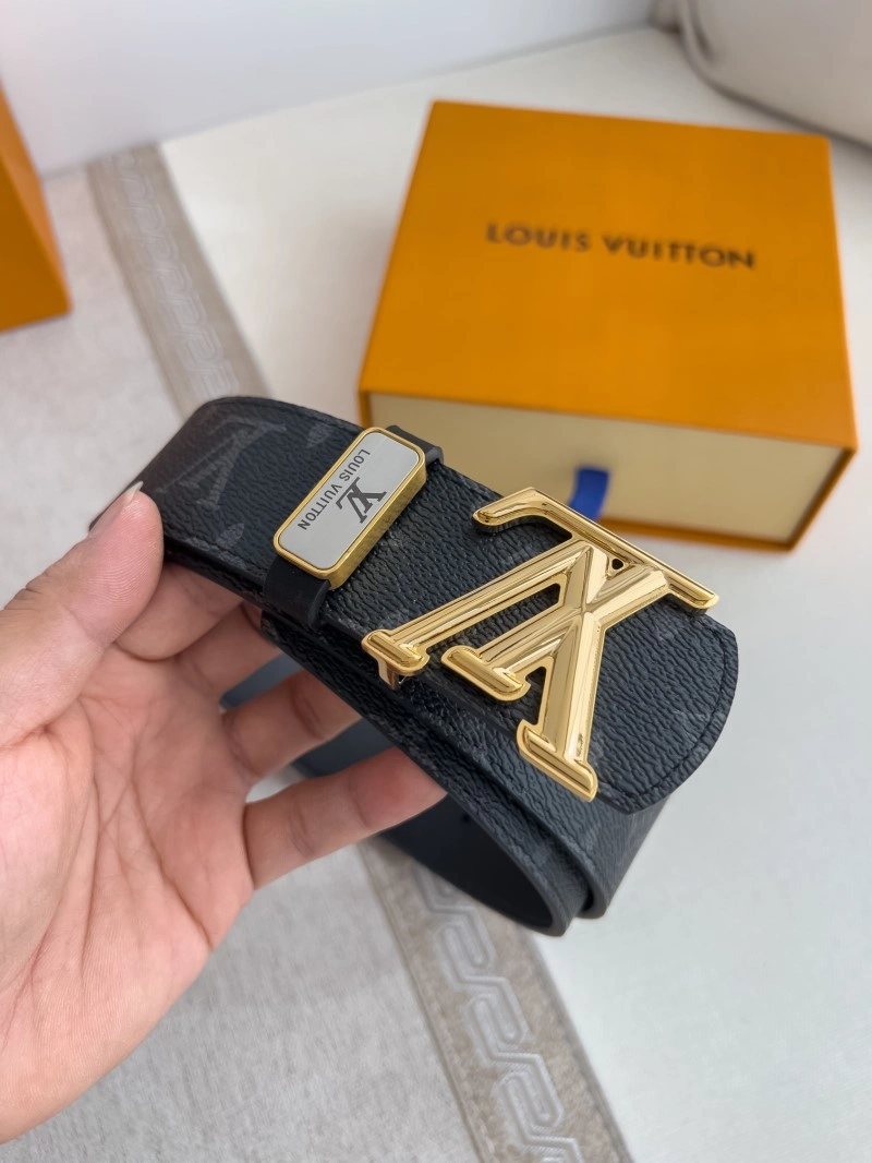 ZipUp Louis Vuitton Belts 298737