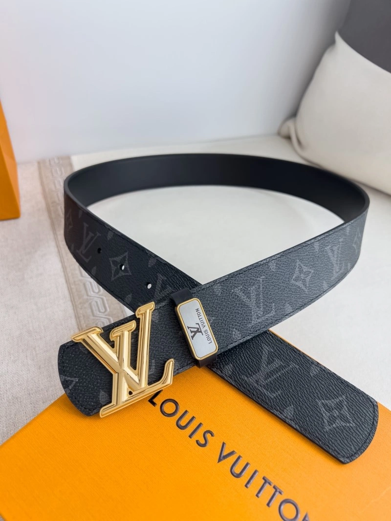 ZipUp Louis Vuitton Belts 298737